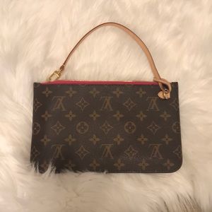 Louis Vuitton Clutch